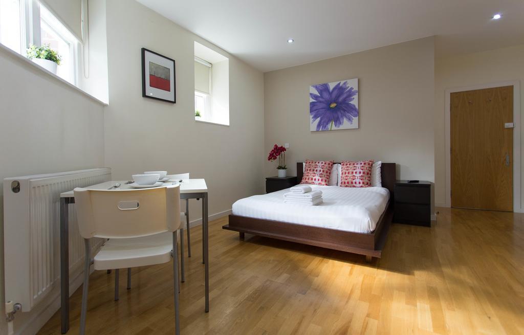 St James House Serviced Apartments By Concept Apartments Londra Exterior foto